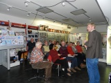 https://0501.nccdn.net/4_2/000/000/064/d40/gib-und-nimm-tisch-060.JPG